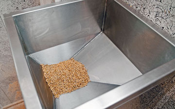 RM150 malt roller mill